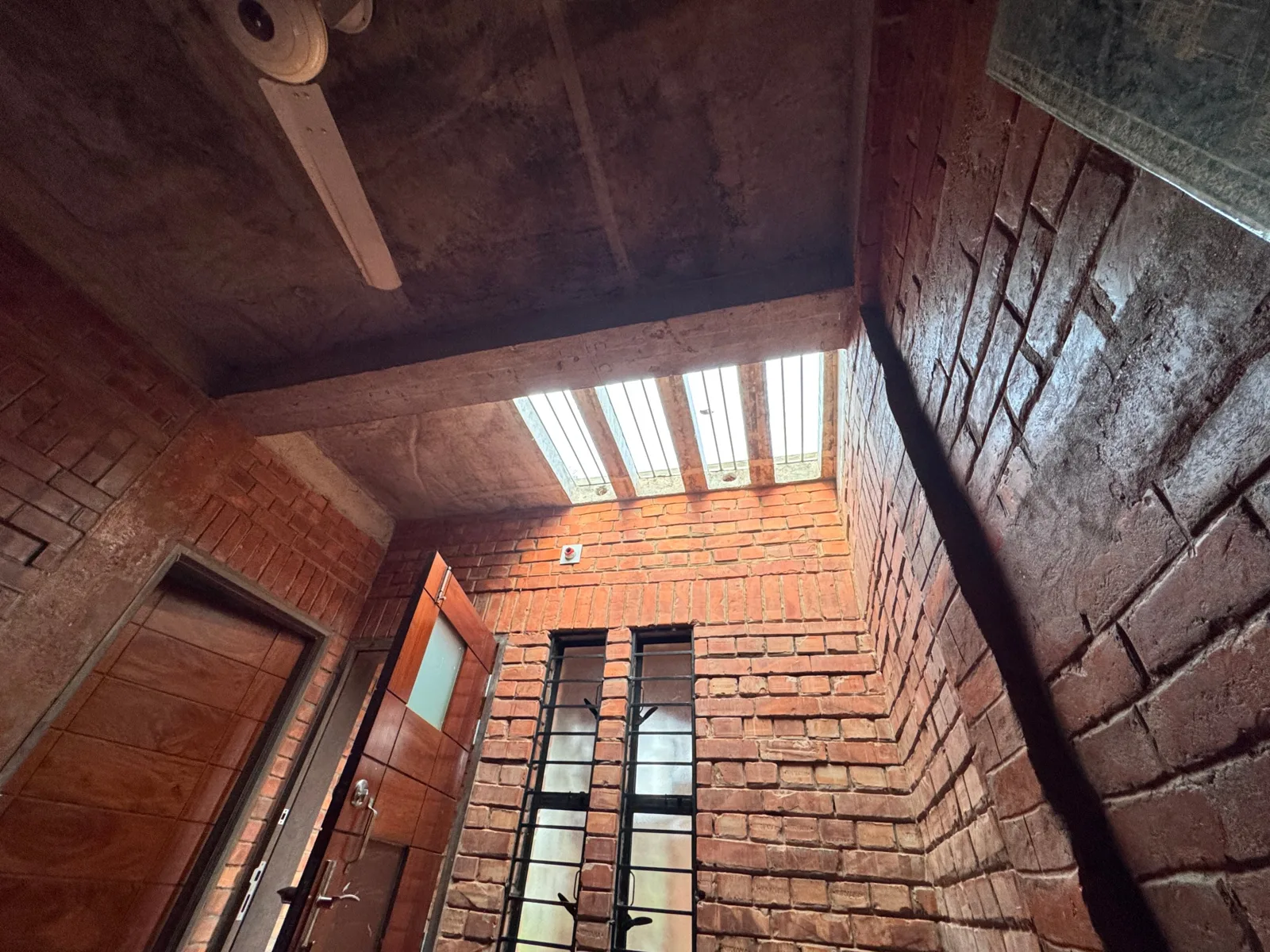 Dr. Abdul Khaleque Residence, Mymensingh, Bangladesh — view 6 of 7